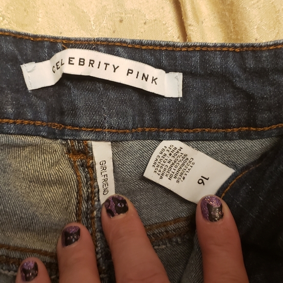 Jeans - Picture 3 of 4